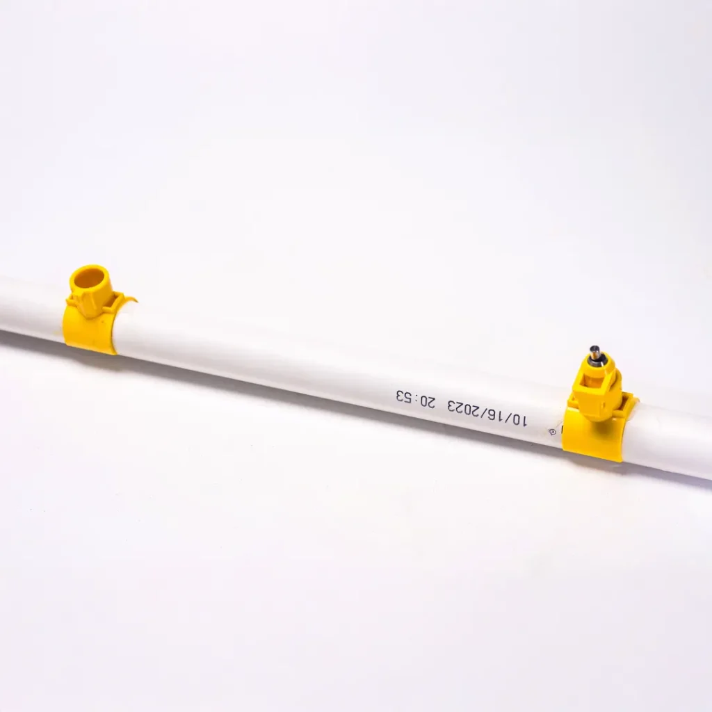 TUBO PLÁSTICO DE BEBEDERO 12 POSIC.